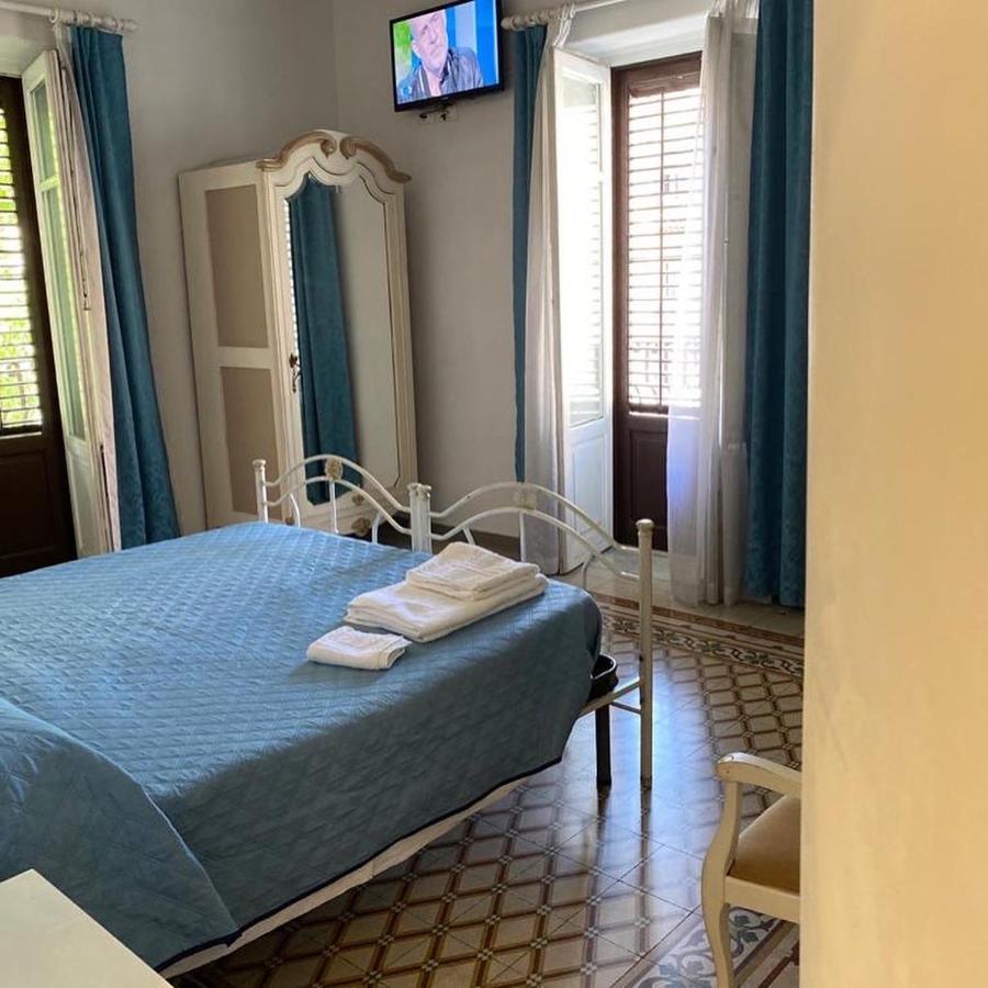 Bed and Breakfast Al Decoro Palermo Exterior foto